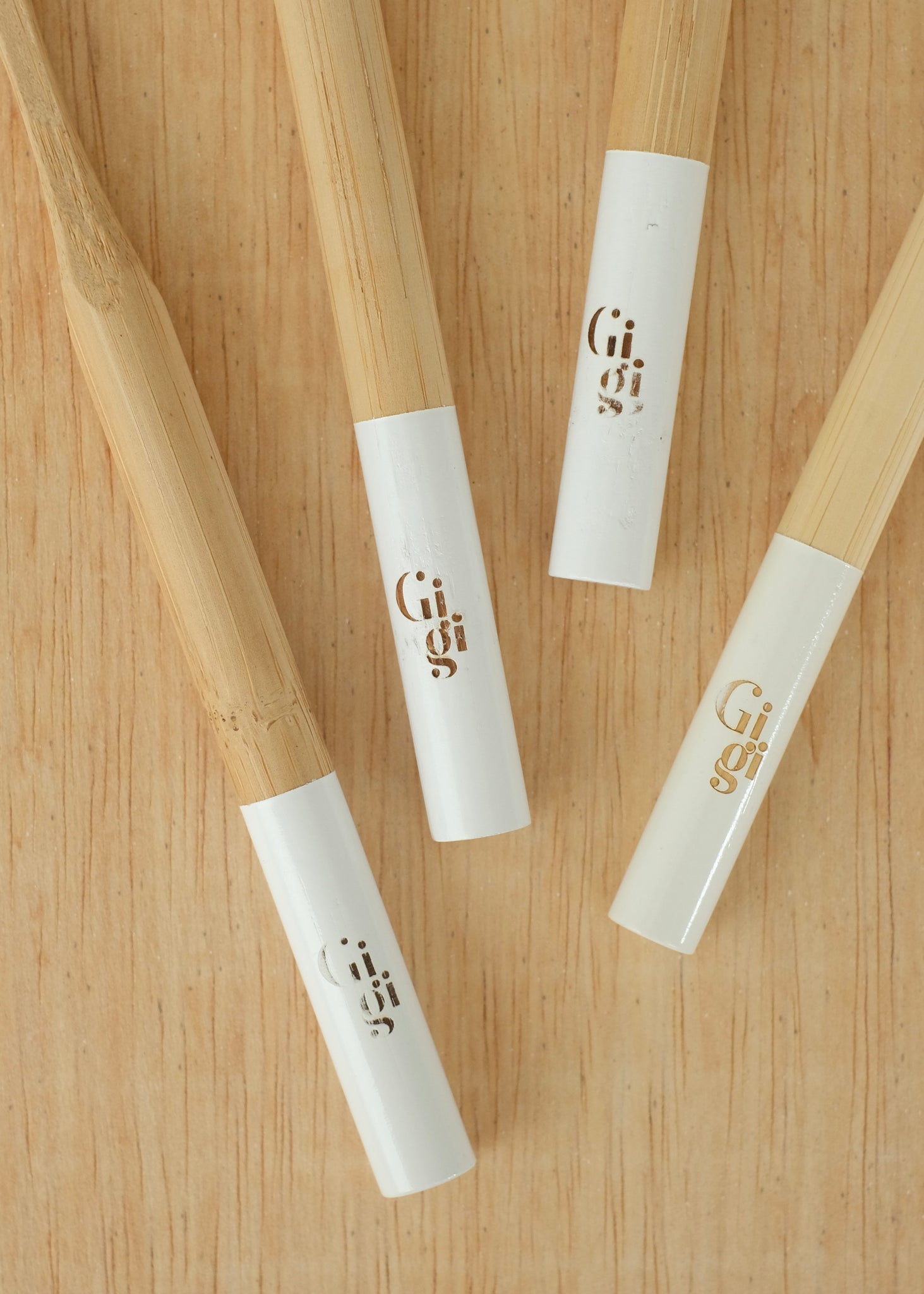 Odd Bunch - Chic Brush